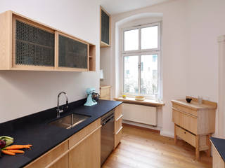 Kitchen 01, Happyhomes Happyhomes Modern style kitchen Wood
