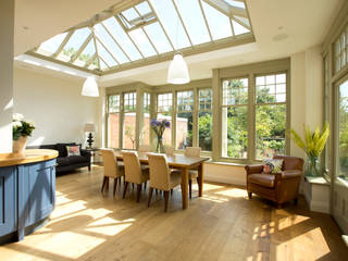 Spacious Orangery in Cambridge, Westbury Garden Rooms Westbury Garden Rooms Giardino d'inverno moderno Legno Effetto legno