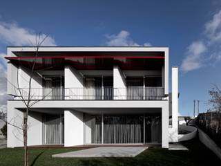 Casa em Souto, Nelson Resende, Arquitecto Nelson Resende, Arquitecto منازل