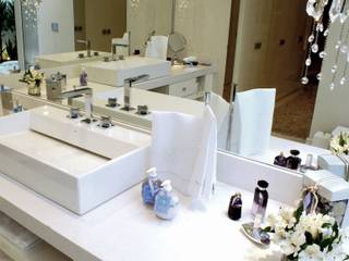 PROJ. DESIGNER JOSIANE CASTRO, BRAESCHER FOTOGRAFIA BRAESCHER FOTOGRAFIA Modern bathroom