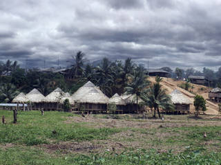 Kipará Té Etnoaldea Turística Embera / Juan Pablo Dorado + Oficina Suramericana de Arquitectura, Oficina Suramericana De Arquitectura Oficina Suramericana De Arquitectura Tropische Häuser Massivholz Mehrfarbig