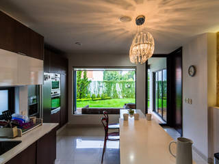 N14, aaestudio aaestudio Modern kitchen