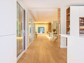 CHALET VALDEMARIN, Tarimas de Autor Tarimas de Autor Modern corridor, hallway & stairs Wood Wood effect