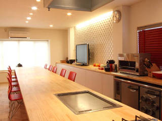 U邸 renovation, 株式会社アマゲロ / amgrrow Co., Ltd. 株式会社アマゲロ / amgrrow Co., Ltd. Kitchen