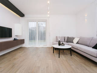 KRJ, Och_Ach_Concept Och_Ach_Concept Skandinavische Wohnzimmer Holz Weiß