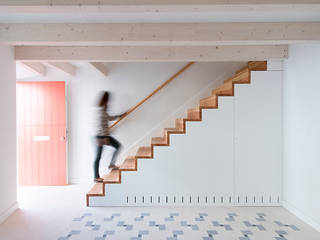 Casa ALM, Estudio ODS Estudio ODS Коридор, прихожая и лестница в стиле минимализм