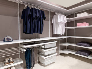 Elfa und Lumi Ausstellung im Möbelgeschäft "Möbel Inhofer", Elfa Deutschland GmbH Elfa Deutschland GmbH Modern dressing room Storage