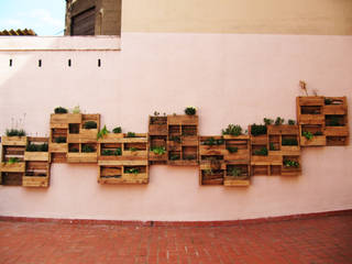 Terraza JAM Hostel, Aida Lopez Paisajista Aida Lopez Paisajista Balcones y terrazas mediterráneos