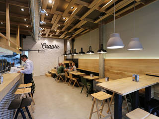 Cervecería Capota , auno50 interiorismo auno50 interiorismo Commercial spaces