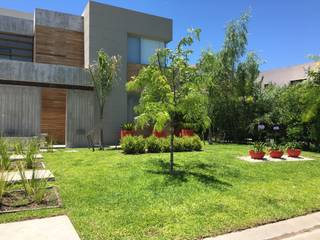 MODERN RED, BAIRES GREEN BAIRES GREEN Modern Bahçe