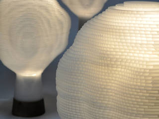 BONSAI LAMP, すがたかたち すがたかたち Ruang Keluarga Modern Komposit Kayu-Plastik Transparent