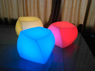 Gllamor Led cube stool, Gllamor Gllamor Varandas, marquises e terraços modernos