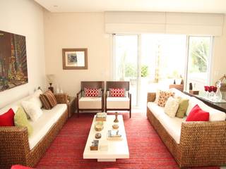 Fabiana Rosello Arquitetura e Interiores Living roomAccessories & decoration