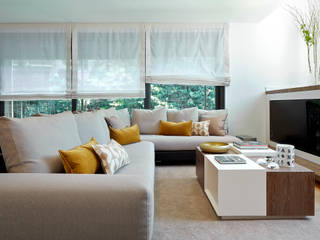 ÁTICO MARNO, Molins Design Molins Design Mediterranean style living room