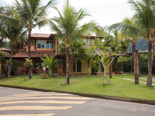 RESIDÊNCIA SL, MADUEÑO ARQUITETURA & ENGENHARIA MADUEÑO ARQUITETURA & ENGENHARIA Rustic style houses