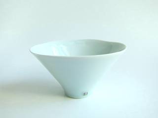 青白磁 銀彩, studio詩器 studio詩器 Other spaces Porcelain