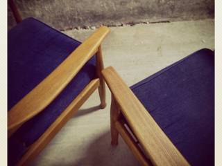 60´s Guy Rogers Reclinable Easy Chairs, Retro Wood Retro Wood Case in stile rustico