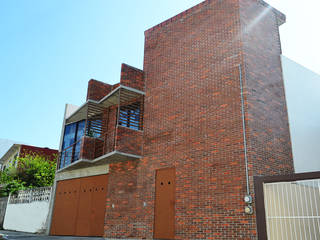 Casa Orizaba, Constructora e Inmobiliaria Catarsis Constructora e Inmobiliaria Catarsis Industrial style houses