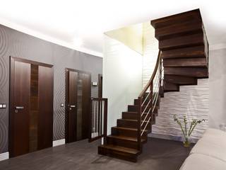 Faltwerktreppe Frankfurt, lifestyle-treppen.de lifestyle-treppen.de Koridor & Tangga Modern Kayu Wood effect