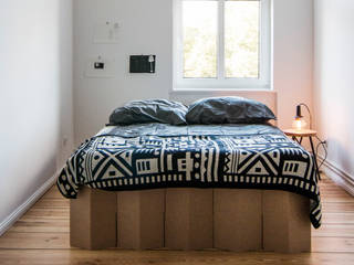 Fontane, Birgit Glatzel Architektin Birgit Glatzel Architektin Camera da letto in stile industriale Carta Beige
