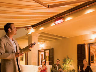 homify Interior garden Interior landscaping