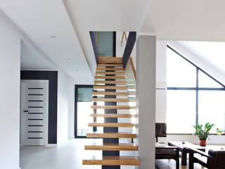 Mittelholmtreppe Minden, lifestyle-treppen.de lifestyle-treppen.de Modern corridor, hallway & stairs Wood Wood effect