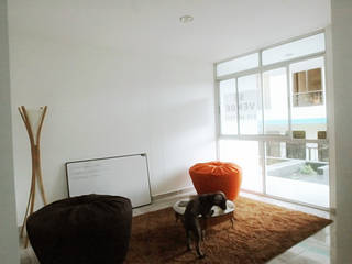 28 Townhouse., Oficina Suramericana De Arquitectura Oficina Suramericana De Arquitectura Classic style living room