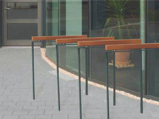 Fahrradanlehnbügel, Finoform Finoform Jardines modernos: Ideas, imágenes y decoración Metal