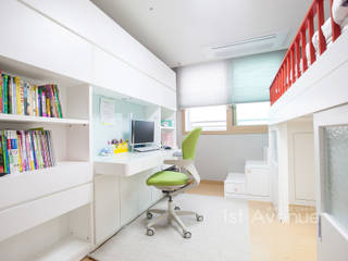 개성있는 침실이 있는 왕십리 인테리어, 퍼스트애비뉴 퍼스트애비뉴 Dormitorios infantiles modernos