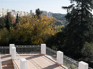 Fuente del Berro, Maroto e Ibañez Arquitectos Maroto e Ibañez Arquitectos Balcones y terrazas de estilo minimalista