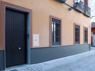 REHABILITACIÓN DE EDIFICIO DE VIVIENDAS EN CALLE JESÚS DEL GRAN PODER (SEVILLA), Ardes Arquitectos Ardes Arquitectos Casas de estilo ecléctico