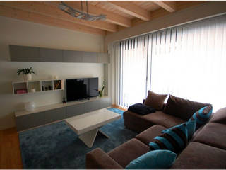 Adosado en Vitoria, Habitaka diseño y decoración Habitaka diseño y decoración Living room