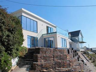 Two new houses at Portreath, Rovano Architecture & Design Ltd Rovano Architecture & Design Ltd 現代房屋設計點子、靈感 & 圖片