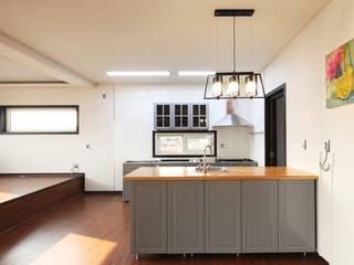 햇살품은 미니멀리즘 주택 [용인 방아리], 윤성하우징 윤성하우징 Dapur Modern