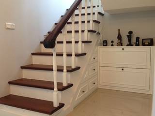 Urla B.T Evi, BAGO MİMARLIK BAGO MİMARLIK Modern Corridor, Hallway and Staircase