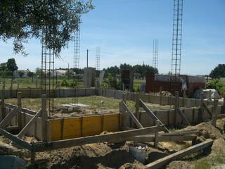 Casa Alentejana, knowhowtobuild knowhowtobuild Casas de estilo rural