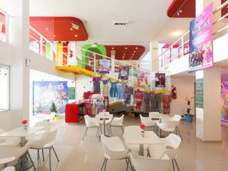 LOCAL DE JUEGO PARA NIÑOS / KIDSLANDIA, CELOIRA CALDERON ARQUITECTOS CELOIRA CALDERON ARQUITECTOS 商业空间