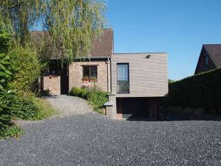 ACHENE, Julien Dumortier Architecte Julien Dumortier Architecte Minimalist balcony, veranda & terrace