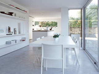 The Old Hall, Suffolk, Nash Baker Architects Ltd Nash Baker Architects Ltd Modern Dining Room Concrete White