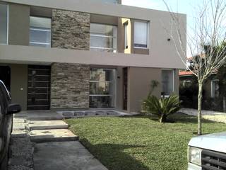 CASA C, Desarrollos Proyecta Desarrollos Proyecta Modern houses گلاس