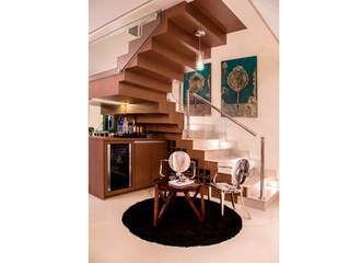 Jardim das Rosas, Carolina Viafora Carolina Viafora Modern living room