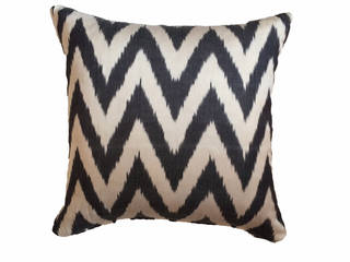 Ikat Cushion Collection, Nomad Design Nomad Design 에클레틱 거실 실크 황색