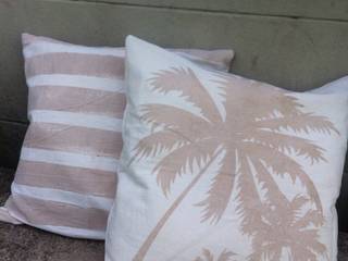 Life is better at the beach, Indigo fabrics Indigo fabrics Mediterranean style bedroom