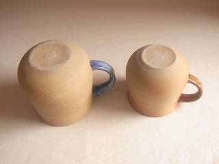 mug cup, 川尻製陶所 - kawajiri Earthenware Factory 川尻製陶所 - kawajiri Earthenware Factory Asian style dining room Pottery