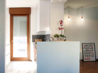 nuova cucina a Verona, moovdesign moovdesign Minimalistische keukens