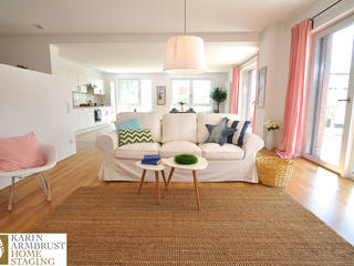 Musterwohnung maritim/klassisch/klassisch, Karin Armbrust - Home Staging Karin Armbrust - Home Staging Living room
