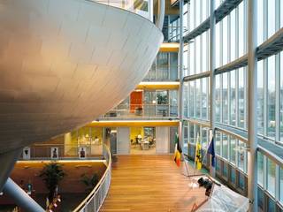 Gemeentehuis Koksijde-aan-zee, SVR-ARCHITECTS nv SVR-ARCHITECTS nv Commercial spaces