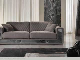 TOP 10 Classic and vintage sofas, ALARUS INTERIORS ALARUS INTERIORS Salones de estilo clásico