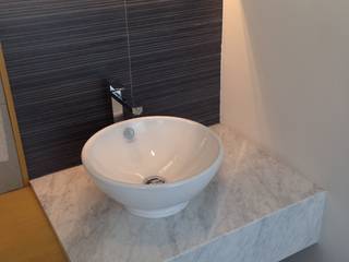 oficinas, iarkitektura iarkitektura Modern style bathrooms Marble