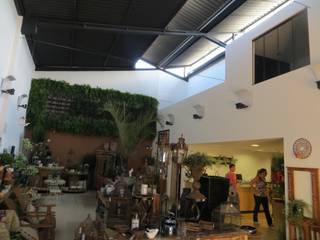 Floricultura Baranoski Casa & Jardim - Foz do Iguaçu, Penha Alba Arquitetura e Interiores Penha Alba Arquitetura e Interiores Espaces commerciaux